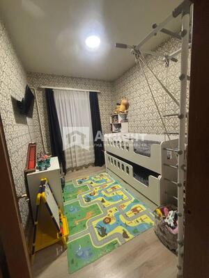 Продам двухкомнатную (2-комн.) квартиру, Октябрьская ул, 30, Кохма г