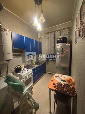 Продам двухкомнатную (2-комн.) квартиру, Октябрьская ул, 30, Кохма г