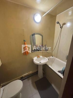 Продам двухкомнатную (2-комн.) квартиру, Октябрьская ул, 30, Кохма г