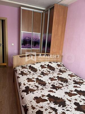 Продам трехкомнатную (3-комн.) квартиру, Владимирская ул, 31, Кохма г