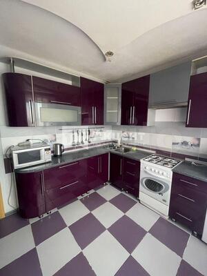 Продам трехкомнатную (3-комн.) квартиру, Владимирская ул, 31, Кохма г