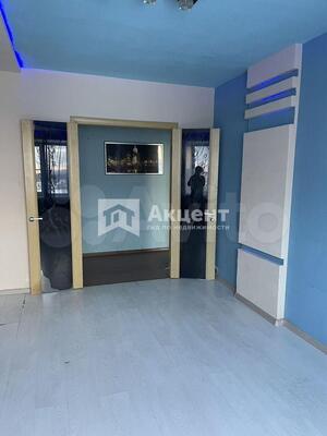 Продам трехкомнатную (3-комн.) квартиру, Владимирская ул, 31, Кохма г