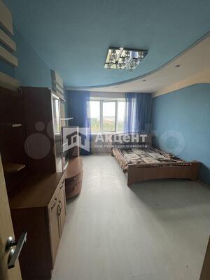 Продам трехкомнатную (3-комн.) квартиру, Владимирская ул, 31, Кохма г