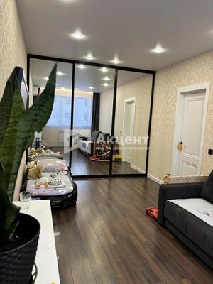 Продам однокомнатную (1-комн.) квартиру, Чехова ул, 40, Кохма г