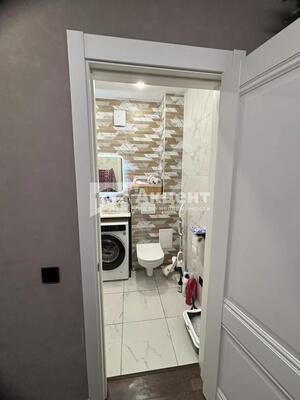 Продам однокомнатную (1-комн.) квартиру, Чехова ул, 40, Кохма г