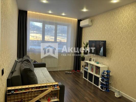 Продам однокомнатную (1-комн.) квартиру, Чехова ул, 40, Кохма г