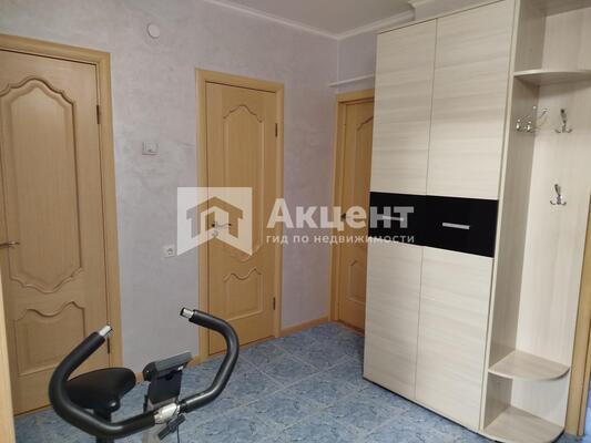 Продам трехкомнатную (3-комн.) квартиру, 3-я Петрозаводская ул, 16, Иваново г