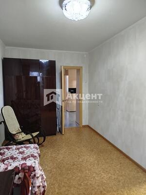 Продам трехкомнатную (3-комн.) квартиру, 3-я Петрозаводская ул, 16, Иваново г