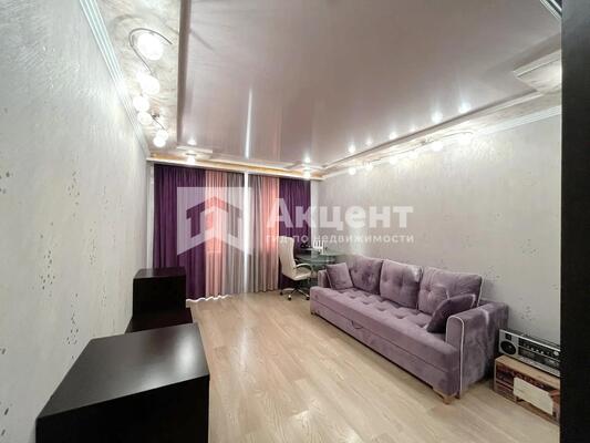 Продам трехкомнатную (3-комн.) квартиру, Московский мкр, 15, Иваново г