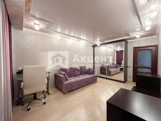 Продам трехкомнатную (3-комн.) квартиру, Московский мкр, 15, Иваново г