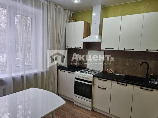 Продам однокомнатную (1-комн.) квартиру, Танкиста Белороссова ул, 1, Иваново г