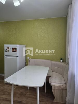 Продам однокомнатную (1-комн.) квартиру, Танкиста Белороссова ул, 1, Иваново г