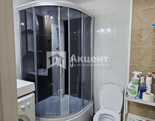 Продам однокомнатную (1-комн.) квартиру, Танкиста Белороссова ул, 1, Иваново г