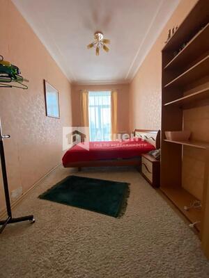 Продам трехкомнатную (3-комн.) квартиру, Ленина пр-кт, 90, Иваново г