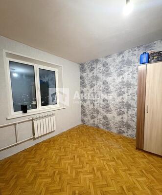 Продам двухкомнатную (2-комн.) квартиру, Владимирская ул, 32, Кохма г