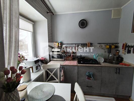 Продам двухкомнатную (2-комн.) квартиру, Кирякиных ул, 9, Иваново г