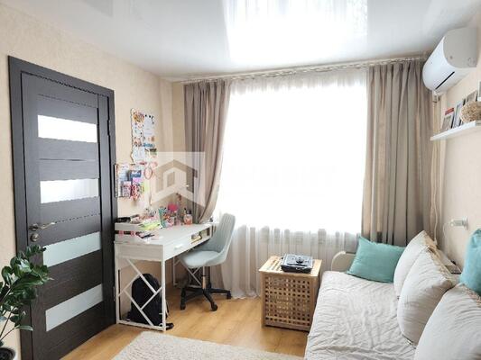 Продам двухкомнатную (2-комн.) квартиру, Кирякиных ул, 9, Иваново г