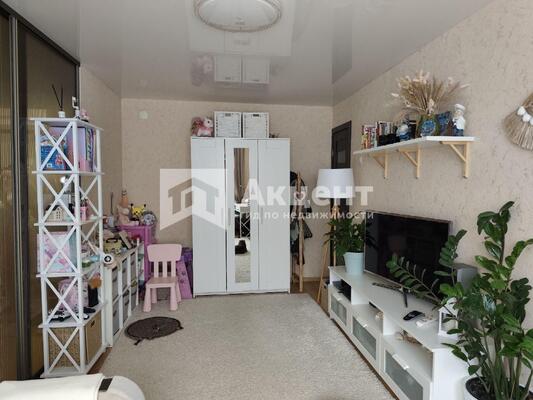 Продам двухкомнатную (2-комн.) квартиру, Кирякиных ул, 9, Иваново г