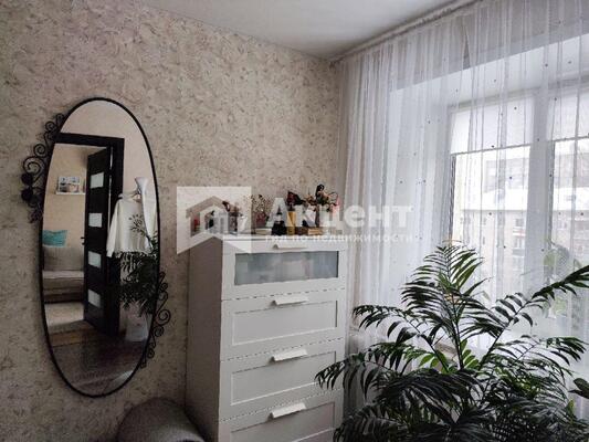 Продам двухкомнатную (2-комн.) квартиру, Кирякиных ул, 9, Иваново г