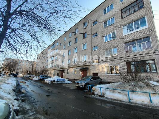 Продам трехкомнатную (3-комн.) квартиру, 3-я Чайковского ул, 4, Иваново г