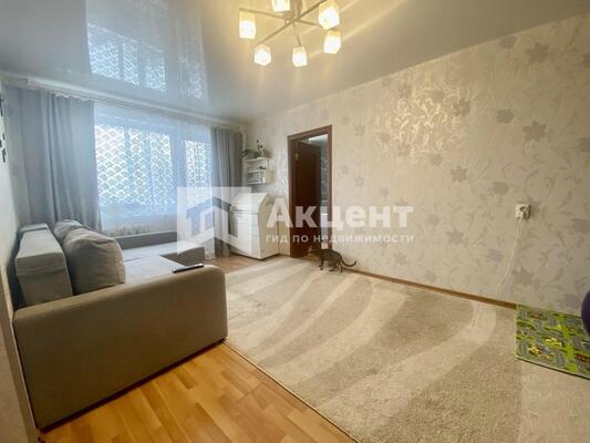 Продам двухкомнатную (2-комн.) квартиру, 2-я Меланжевая ул, 5, Иваново г