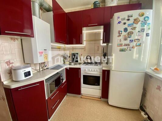 Продам двухкомнатную (2-комн.) квартиру, 2-я Меланжевая ул, 5, Иваново г