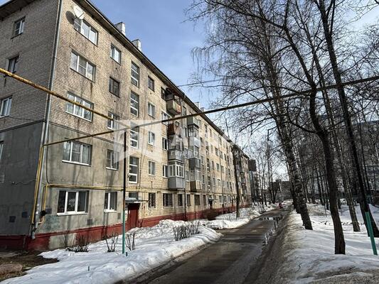 Продам двухкомнатную (2-комн.) квартиру, Лежневская ул, 122А, Иваново г