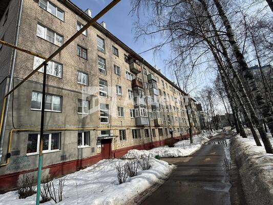 Продам двухкомнатную (2-комн.) квартиру, Лежневская ул, 122А, Иваново г