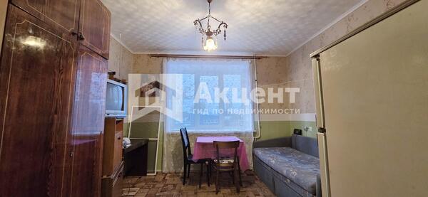 Продам комнату в 4-комн. квартире, Профессиональная ул, 33, Иваново г