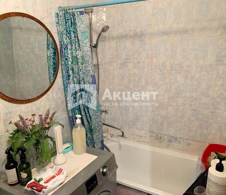 Продам двухкомнатную (2-комн.) квартиру, Маршала Василевского ул, 11, Иваново г