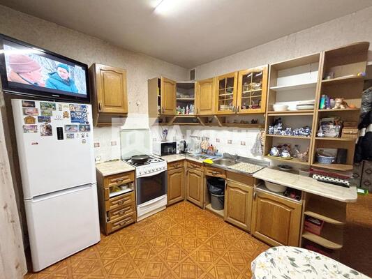 Продам трехкомнатную (3-комн.) квартиру, Герцена ул, 7, Иваново г