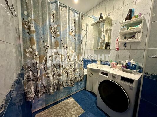 Продам двухкомнатную (2-комн.) квартиру, Московский мкр, 15, Иваново г