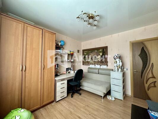 Продам двухкомнатную (2-комн.) квартиру, Московский мкр, 15, Иваново г