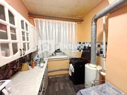 Продам двухкомнатную (2-комн.) квартиру, Московская ул, 33, Кохма г