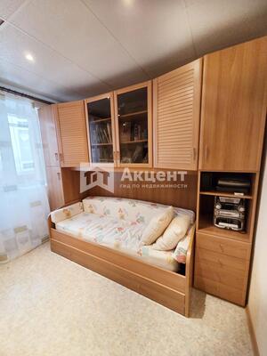 Продам трехкомнатную (3-комн.) квартиру, Куконковых ул, 102, Иваново г