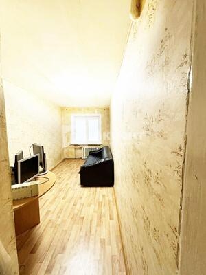 Продам трехкомнатную (3-комн.) квартиру, Дунаева ул, 42, Иваново г