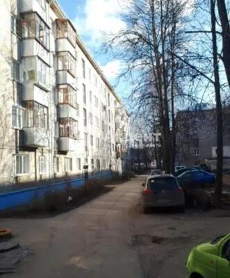 Продам трехкомнатную (3-комн.) квартиру, Дунаева ул, 42, Иваново г