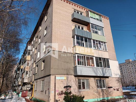 Продам двухкомнатную (2-комн.) квартиру, Кавалерийская ул, 64, Иваново г