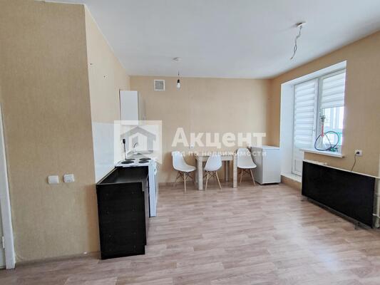 Продам однокомнатную (1-комн.) квартиру, 3, Просторный мкр