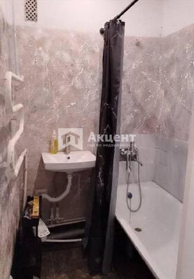 Продам двухкомнатную (2-комн.) квартиру, Сосновая ул, 14, Железнодорожный с