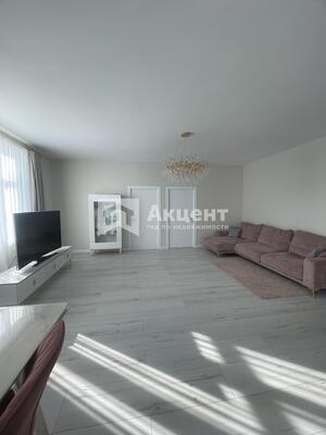 Продам трехкомнатную (3-комн.) квартиру, 2-я Лежневская ул, 18, Иваново г