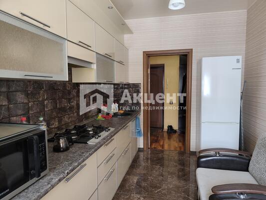 Сдам однокомнатную (1-комн.) квартиру, Владимирская ул, 18Г, Кохма г