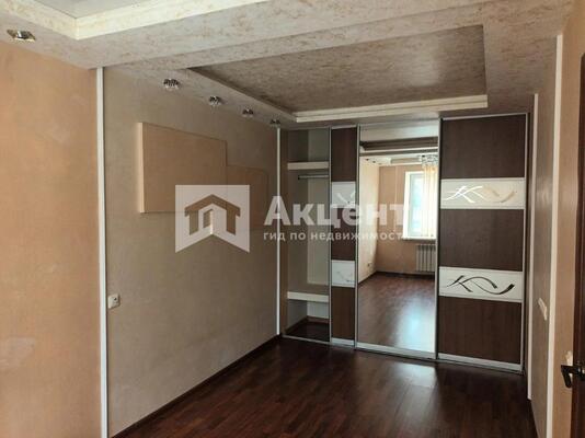 Продам двухкомнатную (2-комн.) квартиру, Маршала Василевского ул, 4А, Иваново г