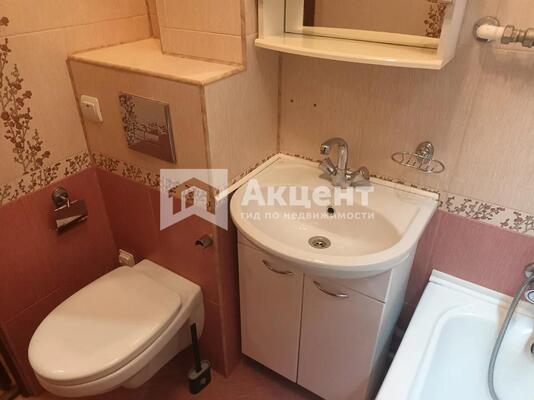 Продам двухкомнатную (2-комн.) квартиру, Маршала Василевского ул, 4А, Иваново г