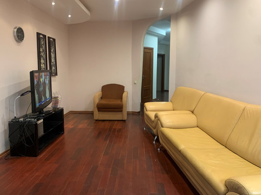 Сдам трехкомнатную (3-комн.) квартиру, Королева ул, 9, Нахабино рп