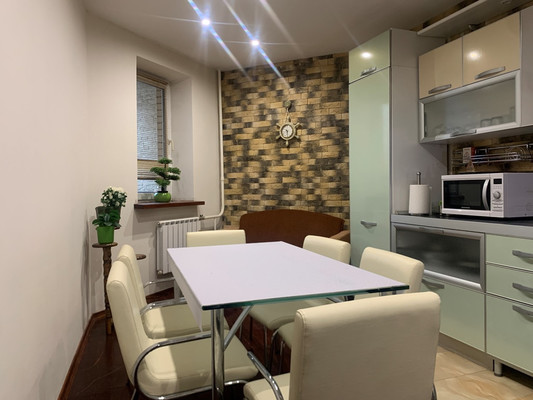 Сдам трехкомнатную (3-комн.) квартиру, Королева ул, 9, Нахабино рп