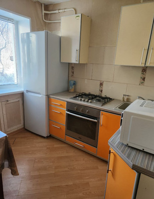 Продам однокомнатную (1-комн.) квартиру, Весенняя ул, 9, Рязань г