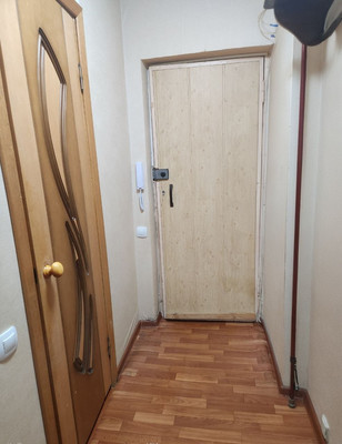 Продам однокомнатную (1-комн.) квартиру, Весенняя ул, 9, Рязань г