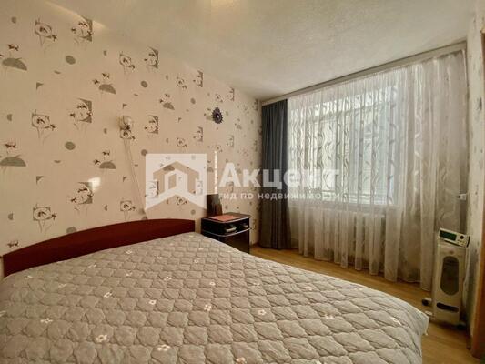 Продам двухкомнатную (2-комн.) квартиру, 2-я Лагерная ул, 53, Иваново г