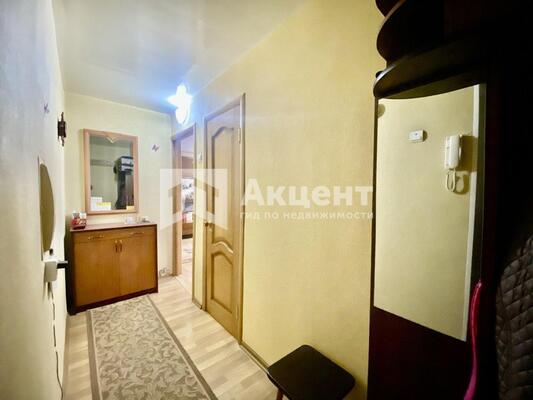 Продам двухкомнатную (2-комн.) квартиру, 2-я Лагерная ул, 53, Иваново г